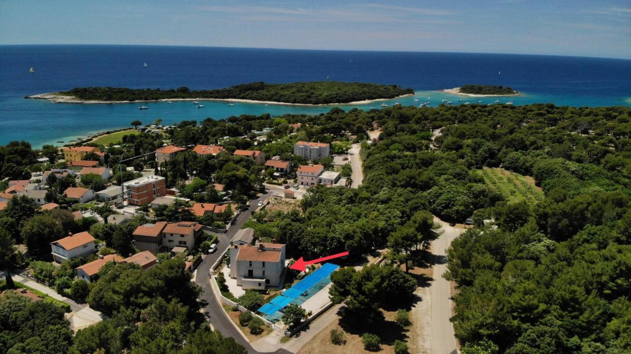 Predivan Novouredeni Apartman U Blizini Mora Banjole Exterior photo